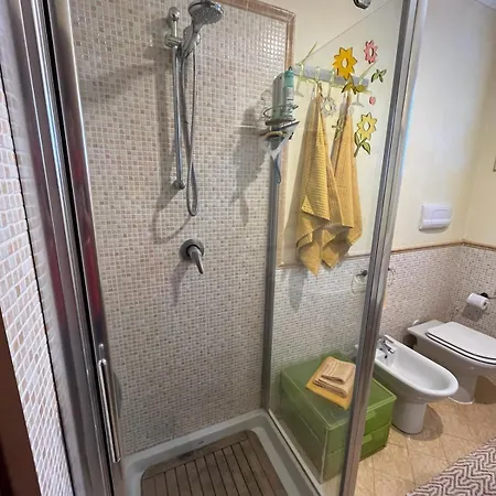Apartment Casa Dei Fiori, Vista Lago, Piscina, Parcheggio Padenghe sul Garda