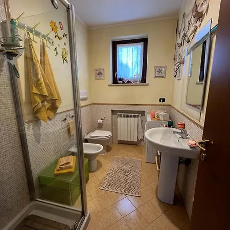 Casa Dei Fiori, Vista Lago, Piscina, Parcheggio Apartment *